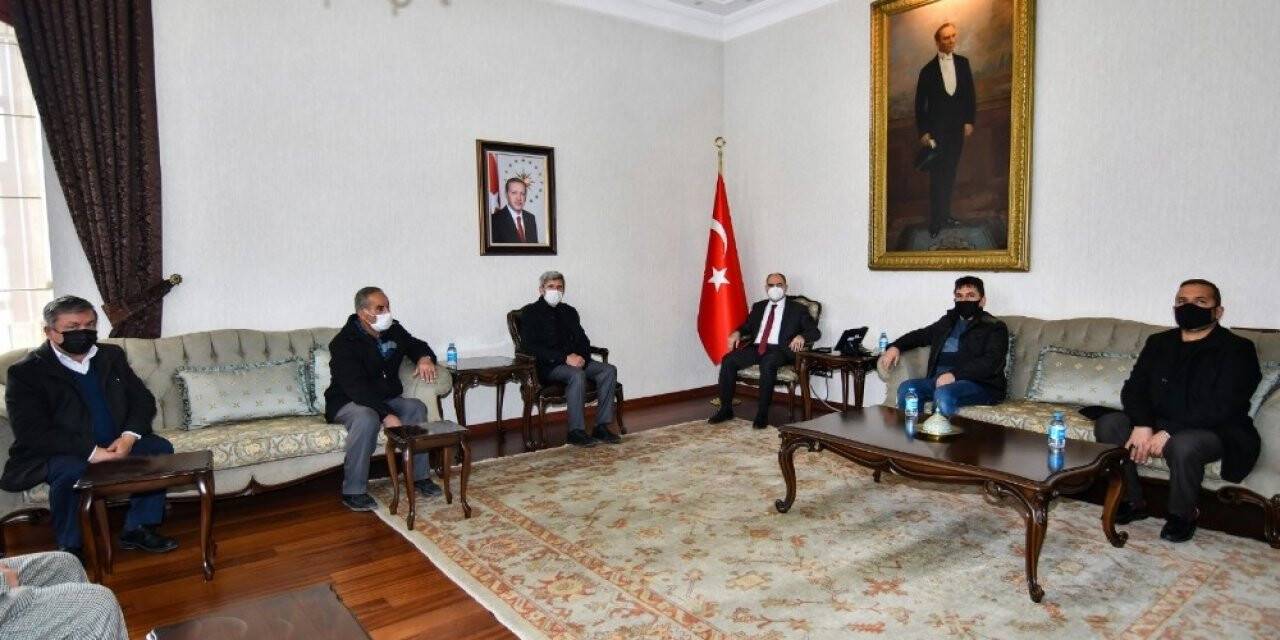 Vali Özkan: Şehitlerimizin emanetlerine hizmet etmenin gururunu yaşıyoruz