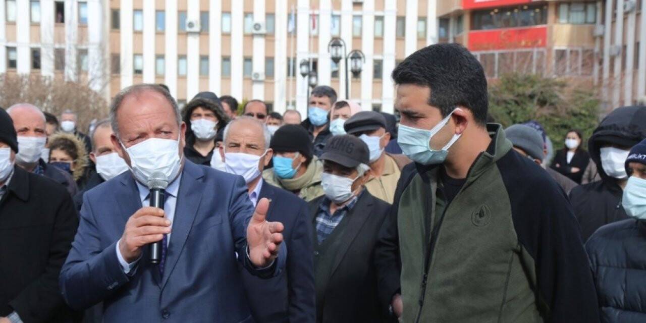 Ereğli Belediyesi’nden vatandaşlara 30 bin fidan