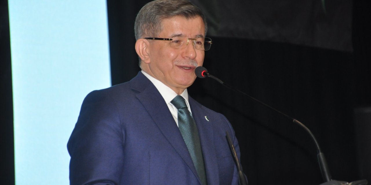 Gelecek Partisi Genel Başkanı Davutoğlu, Konya'da parti teşkilatlarının açılışına katıldı