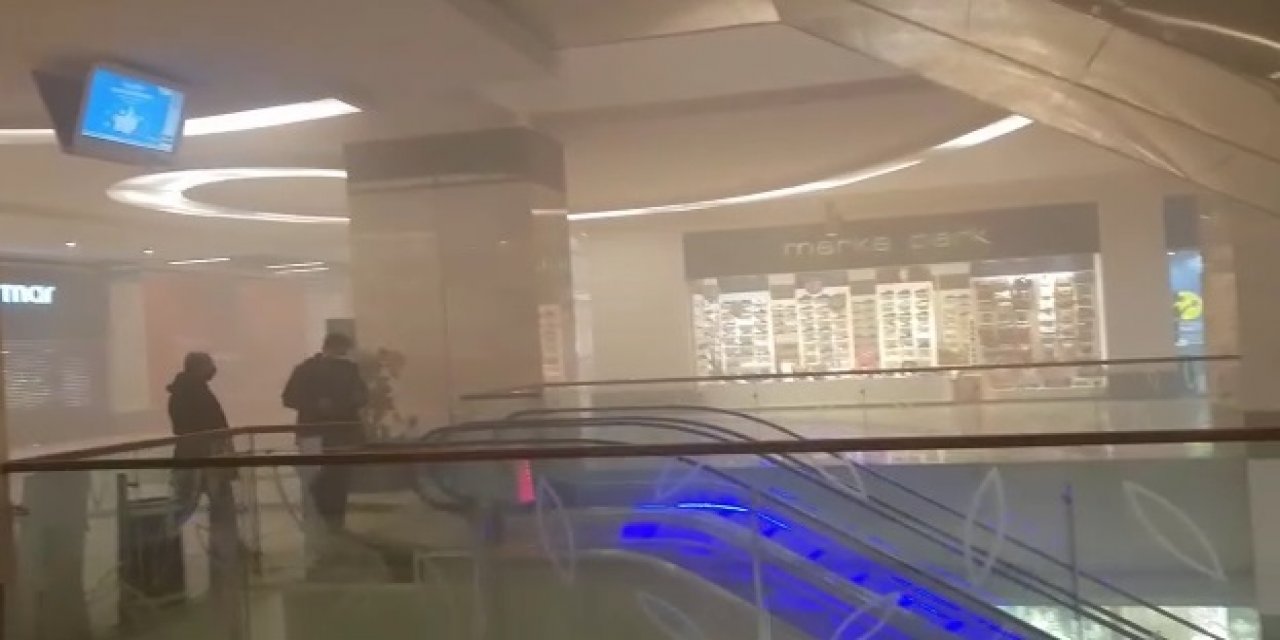 Konya'da alışveriş merkezinde yangın paniği!