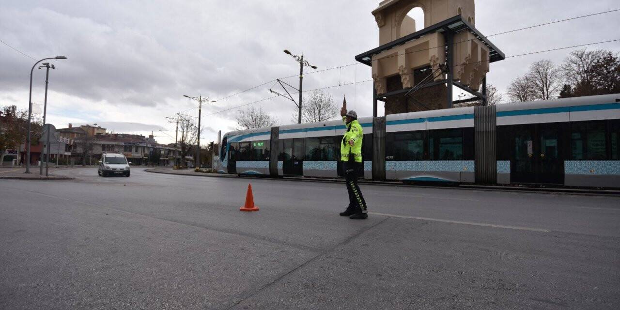 Kurallara uymayan sürücülere ceza