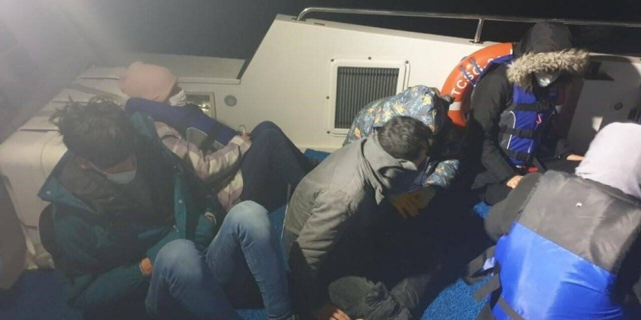 Çanakkale açıklarında 7 mülteci kurtarıldı