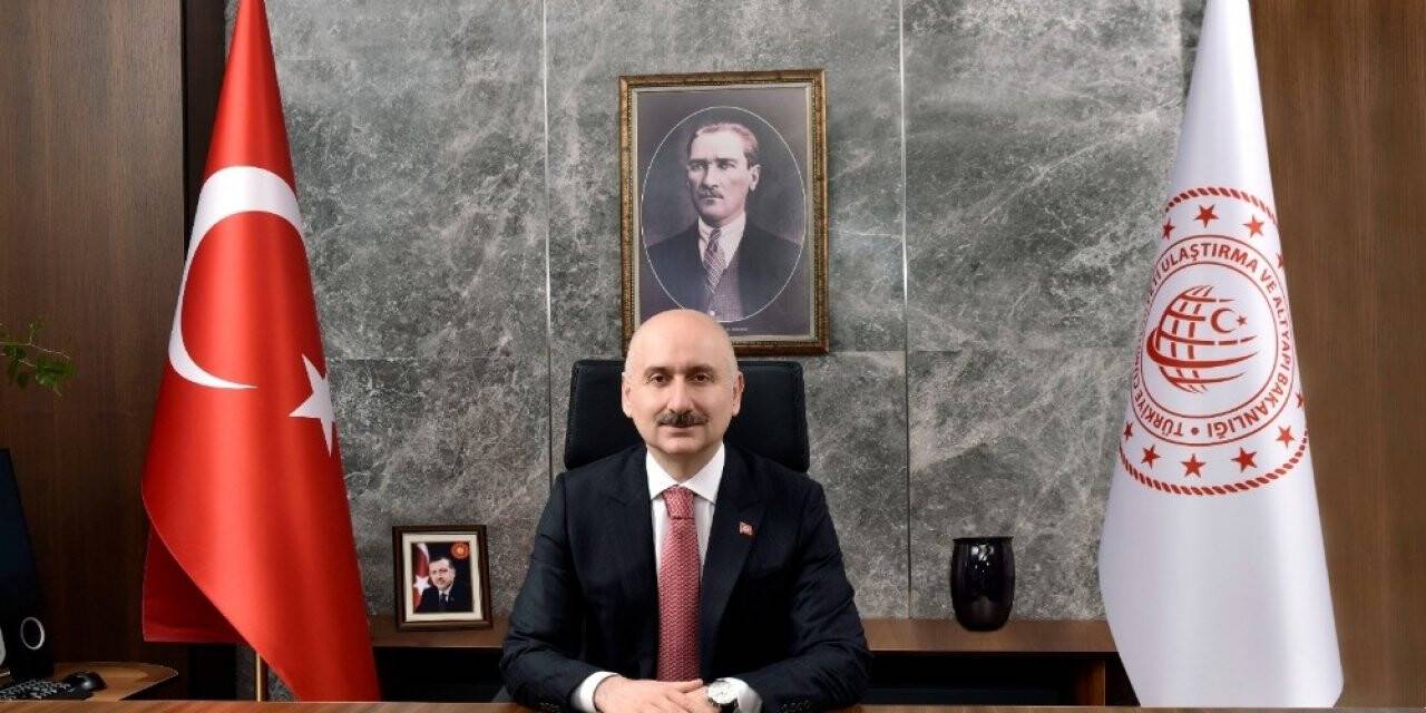 Bakan Karaismailoğlu: 2022 yılında millî elektrikli lokomotifin seri üretimine başlayacağız