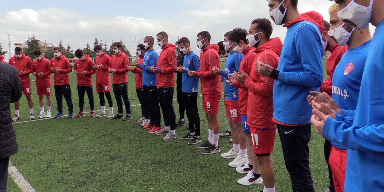 Akşehirspor dualarla resmi sezon açılışı yaptı