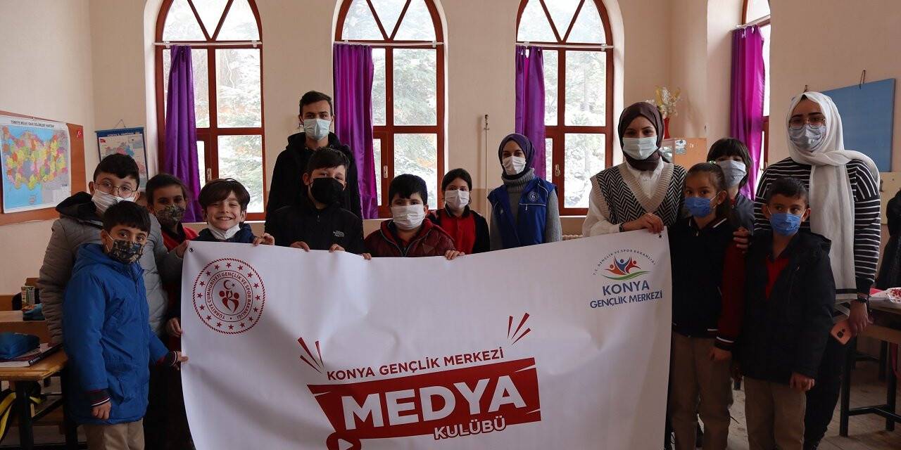 Doğanhisar'da Köy Okullarına Renk Kattılar