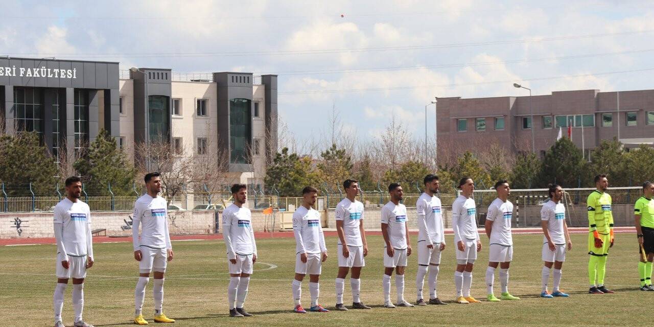 1922 Konyaspor’un konuğu Etimesgut