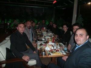 Cengiz Acar Bey dostları ile yemekte