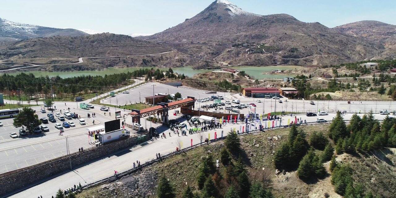 26. Uluslararası Mevlana Bisiklet Turu'nun üçüncü etabı tamamlandı