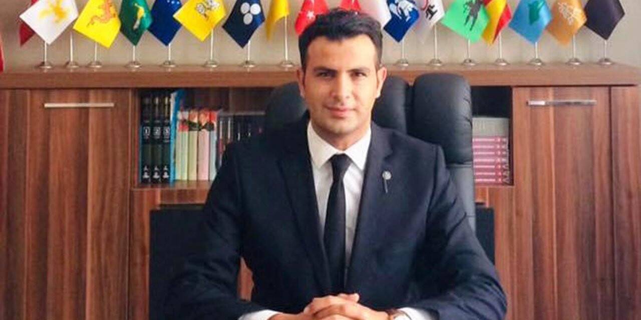 Alparslan Türkeş’i rahmetle anıyoruz