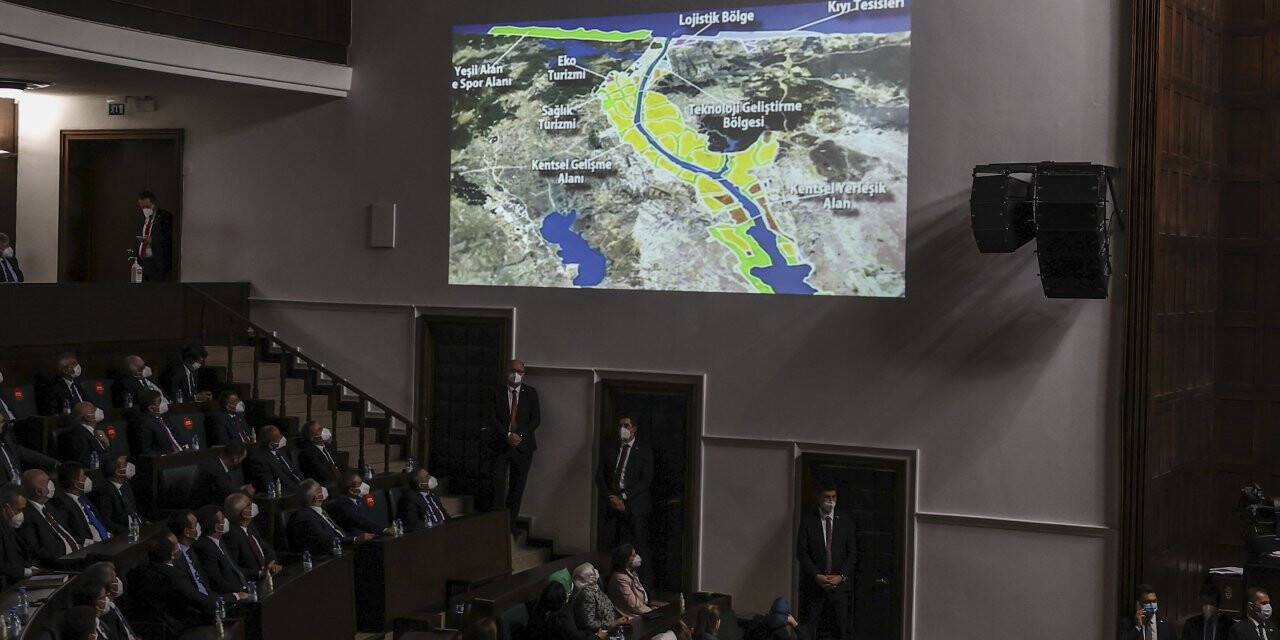 Kanal İstanbul'un temeli atılıyor
