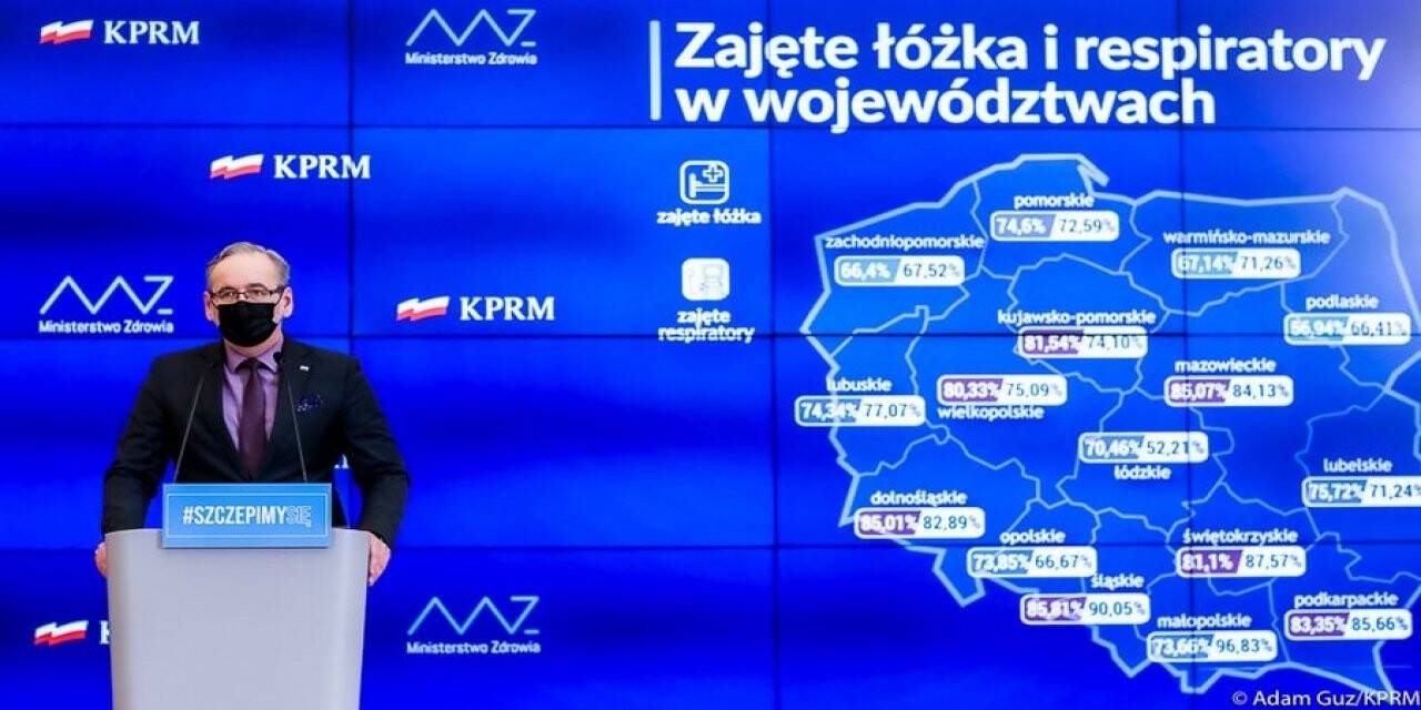 Polonya, Covid-19 kısıtlamalarını 18 Nisan’a kadar uzattı