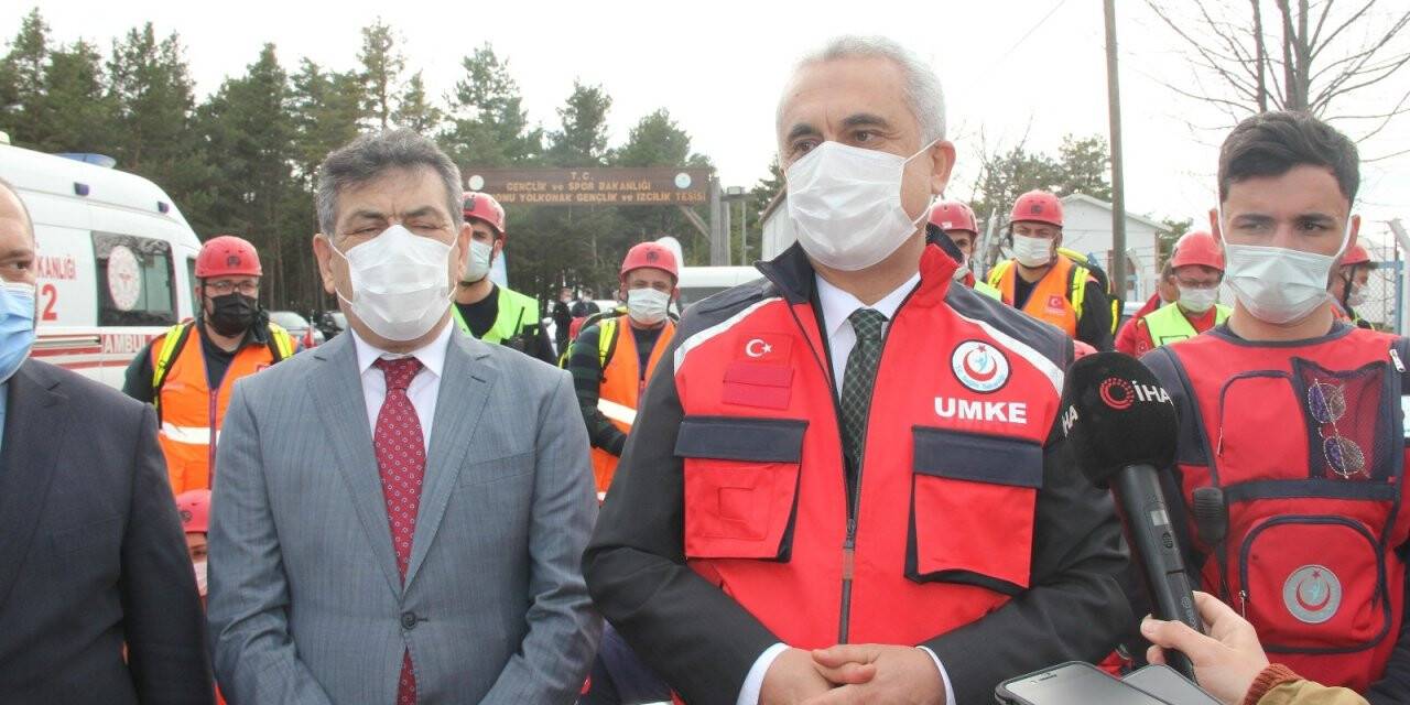 Hasta ziyaretine gitti, 42 kişiye virüs bulaştırdı