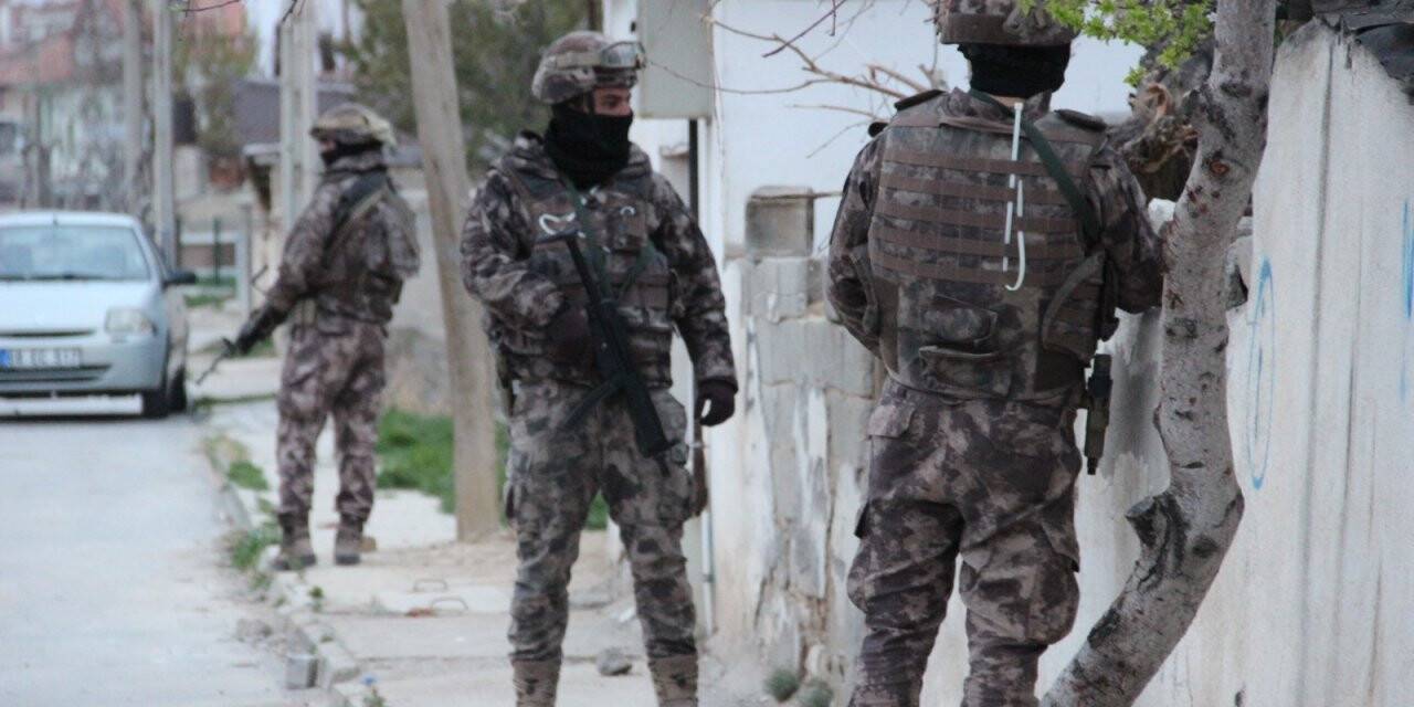 Konya dahil 5 ilde uyuşturucu satıcılarına şafak operasyonu: 34 gözaltı