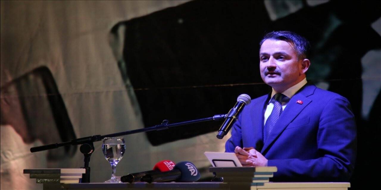 Bakan Pakdemirli: Patates ve kuru soğan alıp ihtiyaç sahibi ailelere bedelsiz olarak dağıtacağız