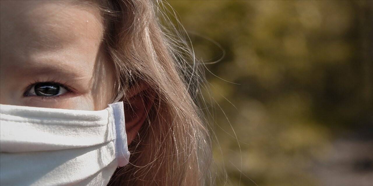 Mutant virüsün yayılımıyla çocuklarda Kovid-19 belirtileri görülmeye başladı