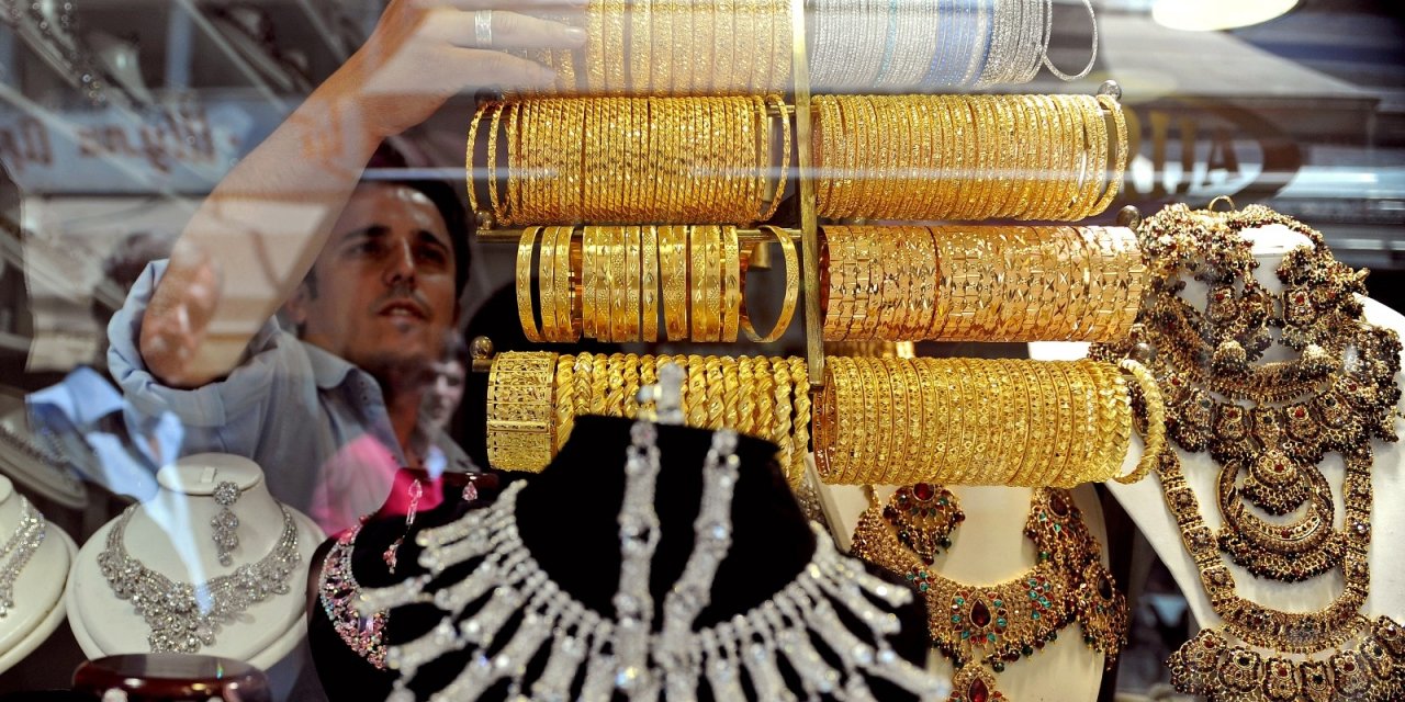 Altının kilogramı 477 bin liraya yükseldi
