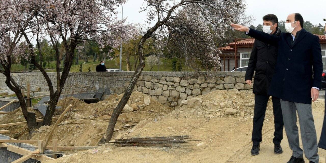 Başkan Altay Meram Çamlıbel çevre düzenlemesini inceledi