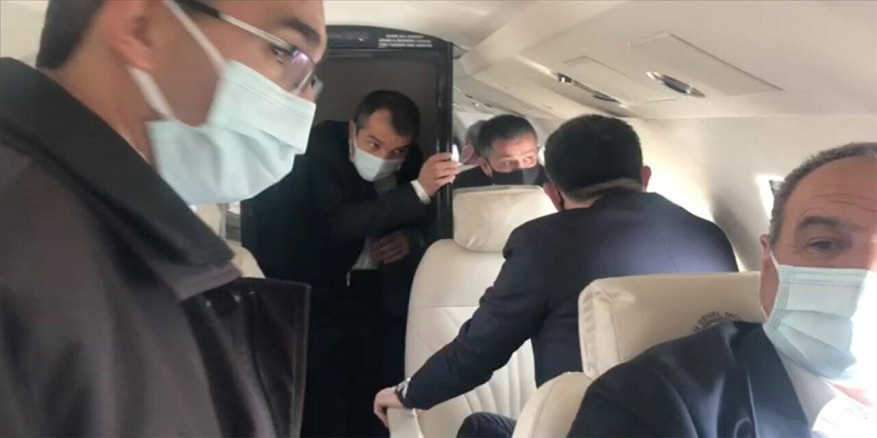Bakan Bekir Pakdemirli'nin uçağı havada arızalandı