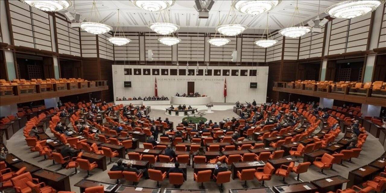 AK Parti'den yeni kanun teklifi