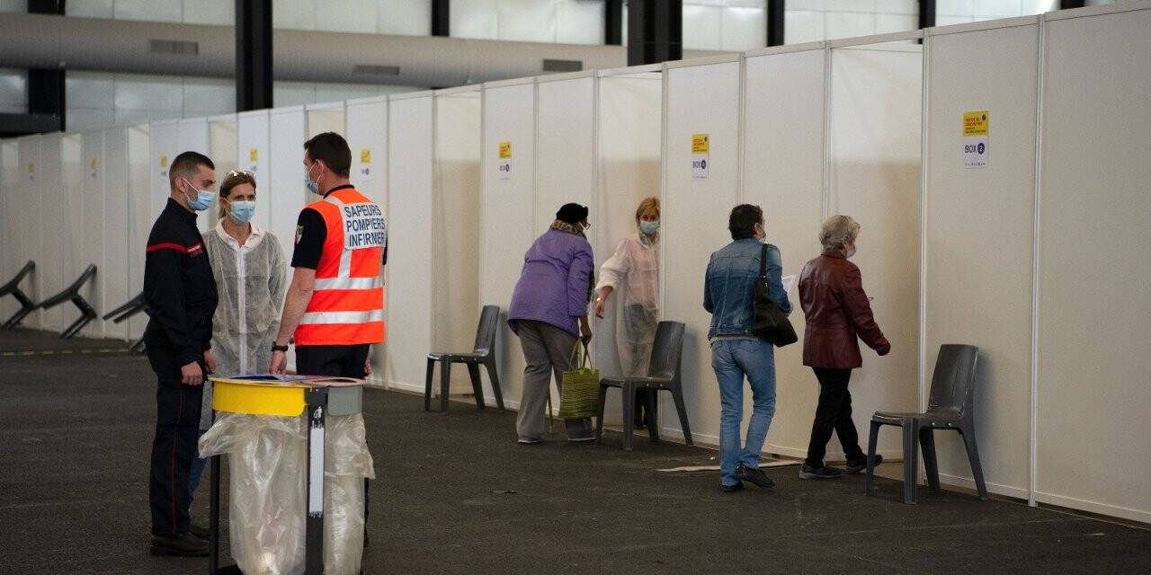 Fransa’da son 24 saatte 6 bin 696 yeni vaka