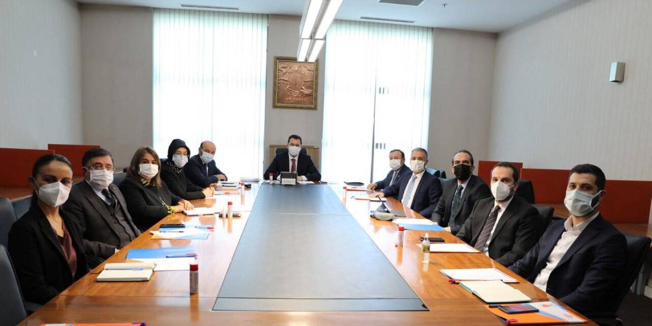 Samancı ve Tüfekçi’ye Parti Merkezinde Görev