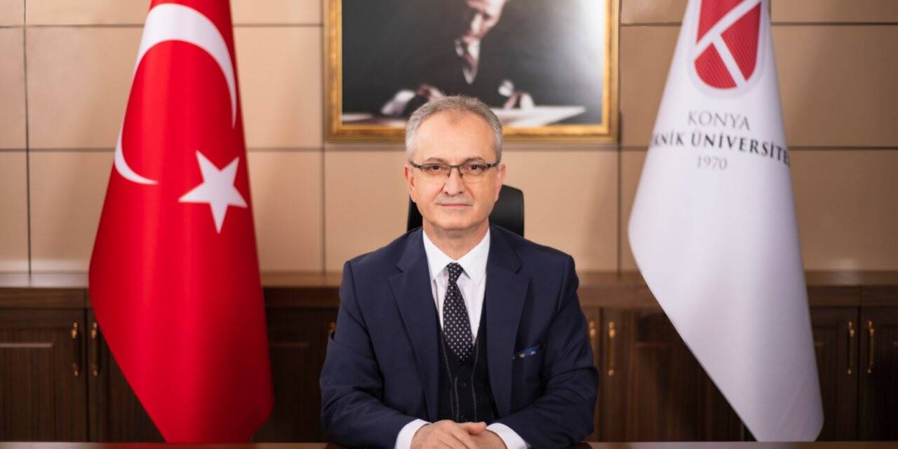Rektör Prof. Dr. Özçelik’ten 19 Mayıs mesajı