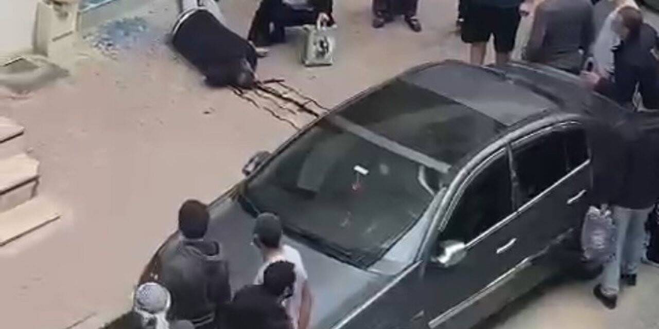 Kısıtlamada birbirilerine kurşun yağdırdılar: 2 yaralı
