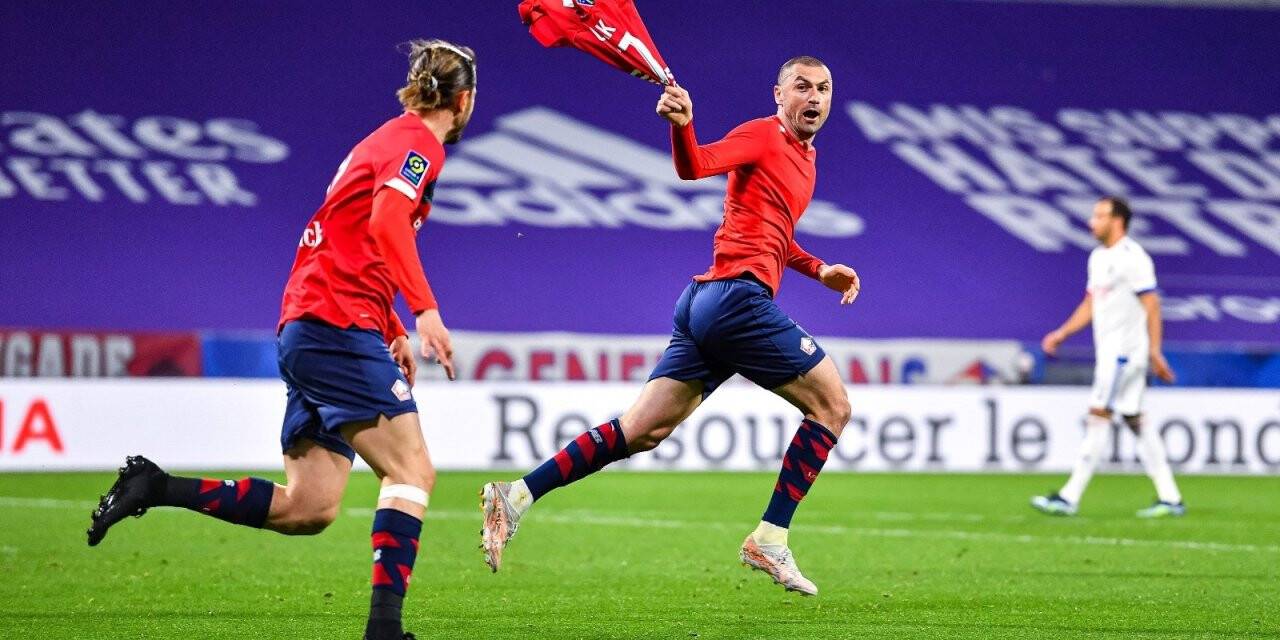 Burak Yılmaz, Fransa manşetlerinde!