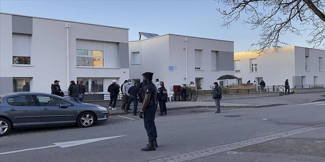 Fransa'da Ermeni grubun saldırısına uğrayan Türk aile yaşadıklarını anlattı