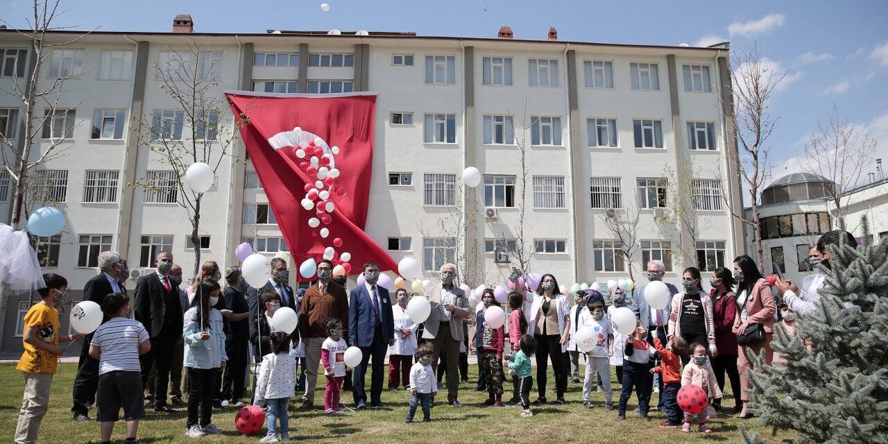 PİY Farkındalığı İçin Balon Uçurdular