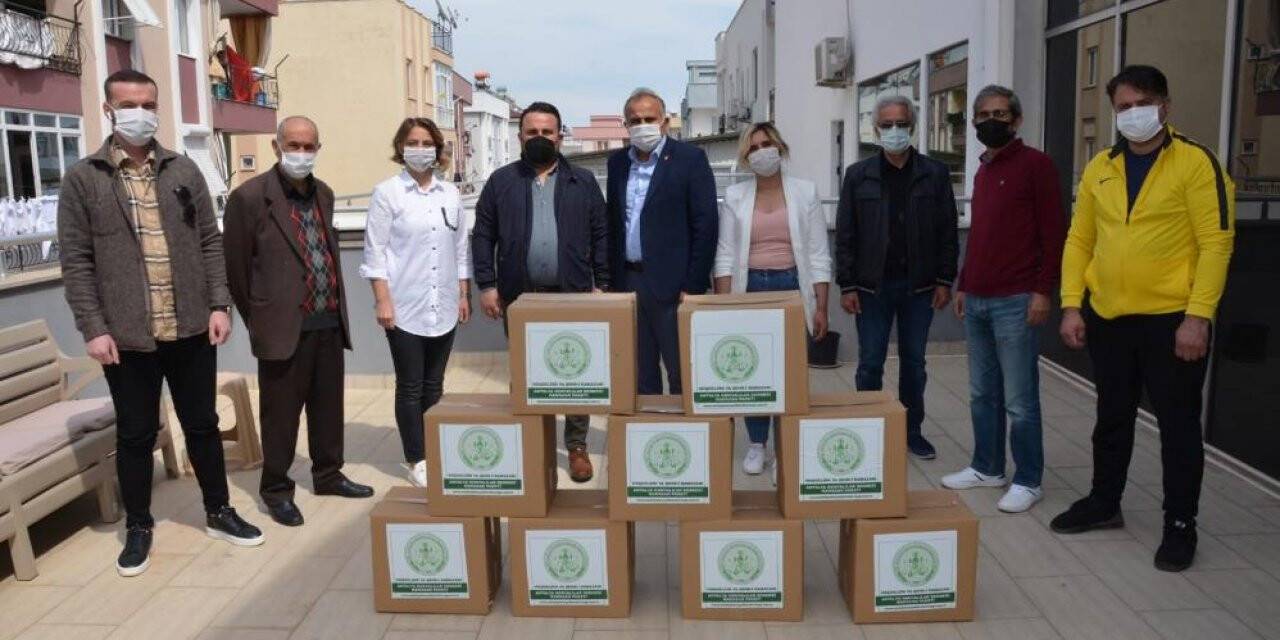 Konyalılar Derneği’nden Ramazan Yardımı