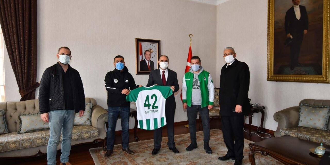 Nalçacılılar'dan Vali Özkan'a ziyaret