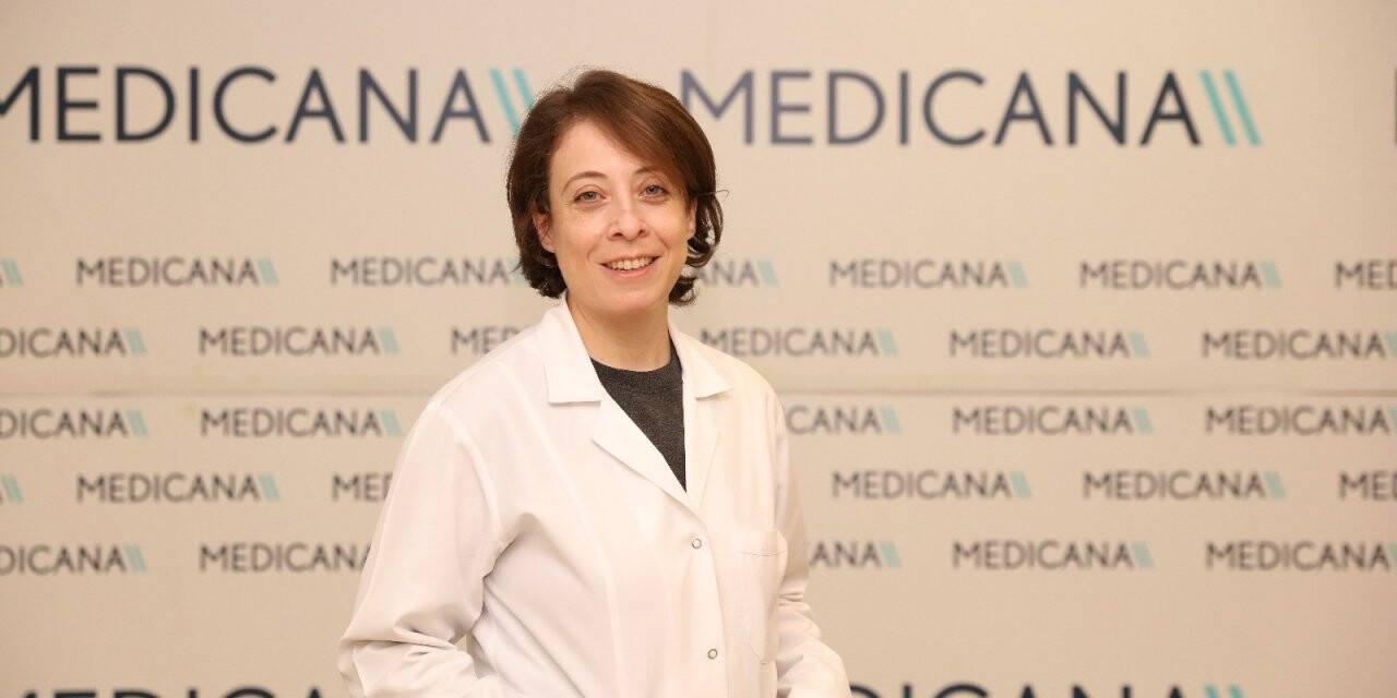 Doç. Dr. Özler: Gebeliğinde çeşitli riskler tespit edilen anne adayları perinatoloji uzmanlarına başvurmalıdır