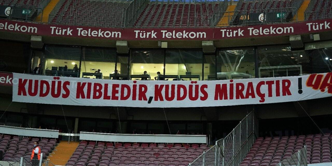 Galatasaray taraftarından Filistin’e destek