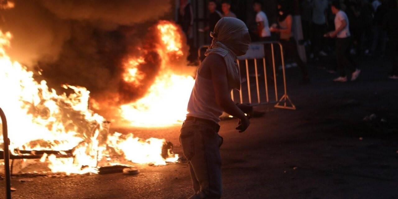 El Halil’deki protestolarda 2 Filistinli yaralandı