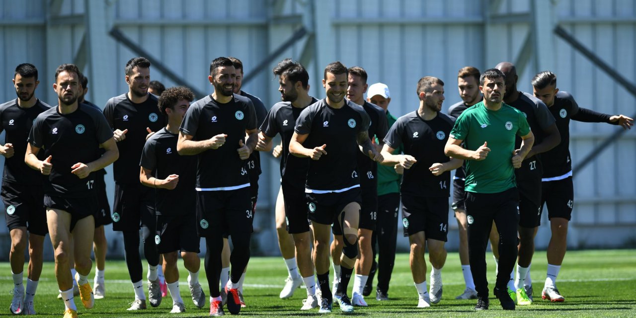 Konyaspor'da 10 oyuncunun sözleşmesi bitiyor