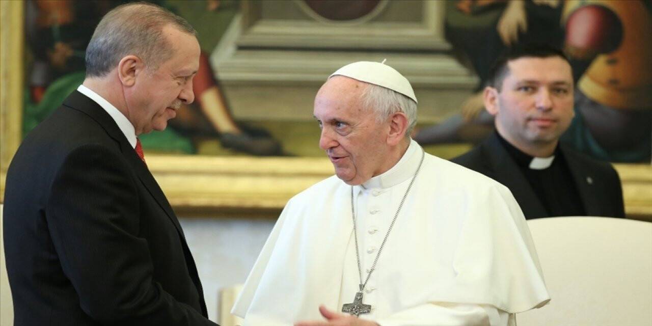 Cumhurbaşkanı Erdoğan, Papa ile Filistin'i görüştü