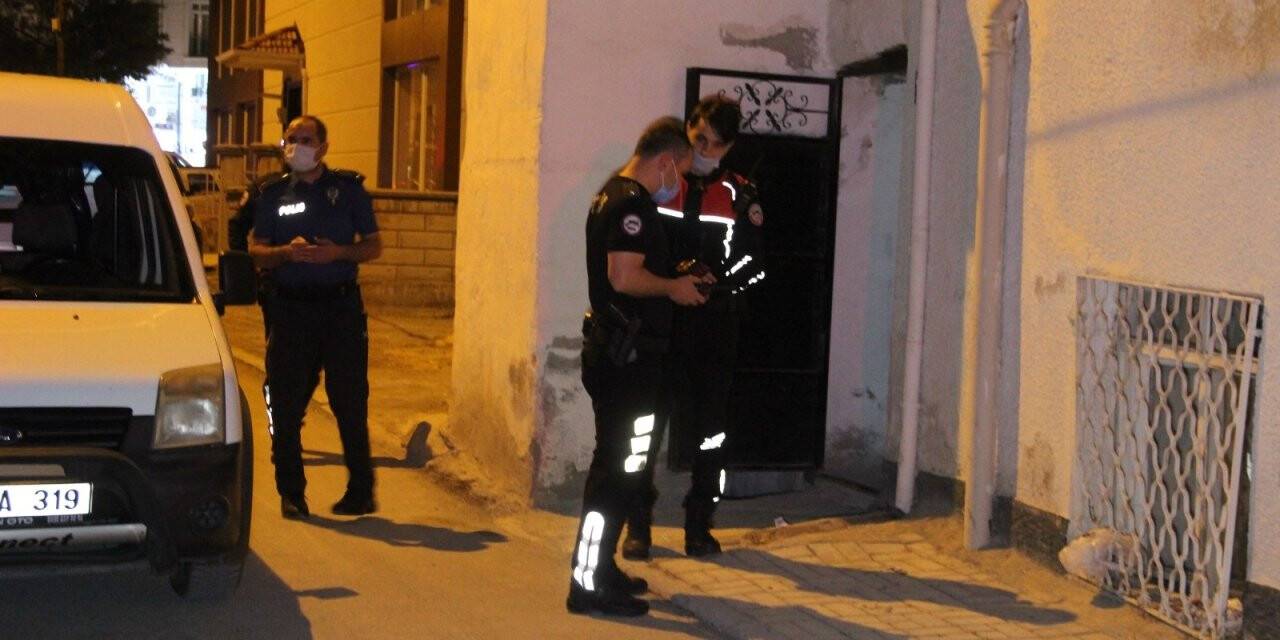 Kocası tarafından kazayla vurulan kadın kurtarılamadı