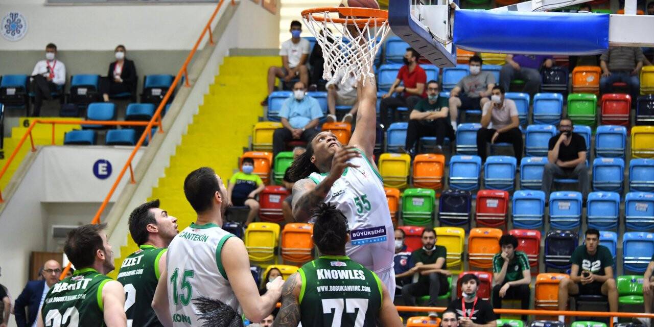 Konyaspor Basketbol 1-0 önde: Up show!