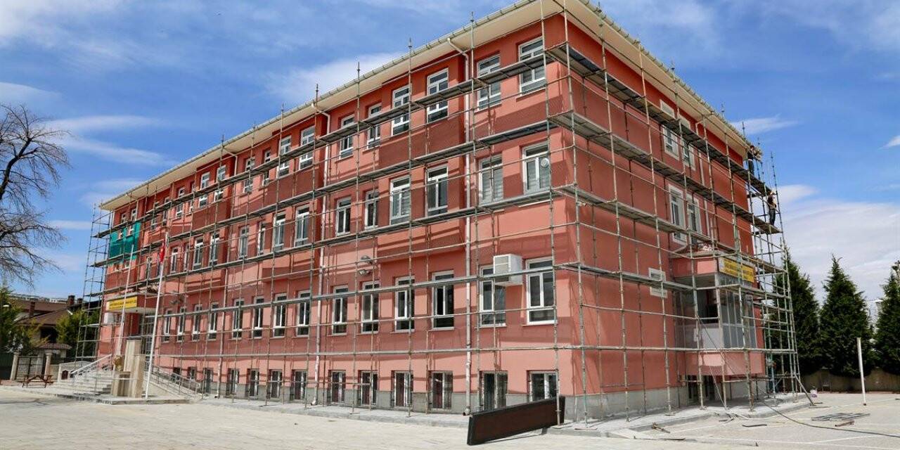 Başkan Kavuş: Eğitim Destek Konusunda Elimizi Taşın Altına Koymaya Devam Edeceğiz