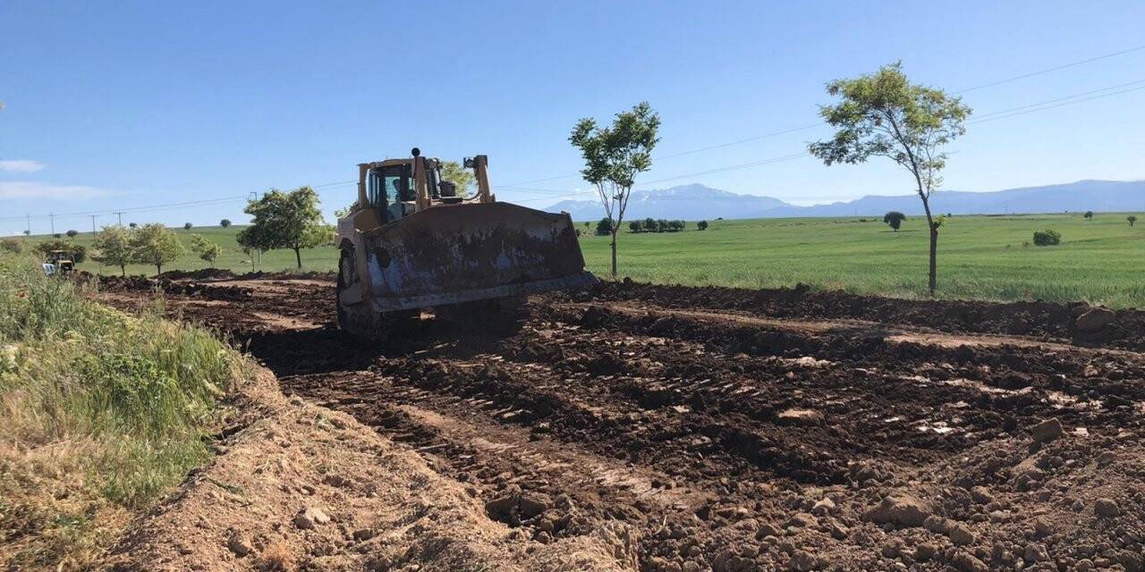 Hüyük’te grup yolunda çalışmalar sürüyor