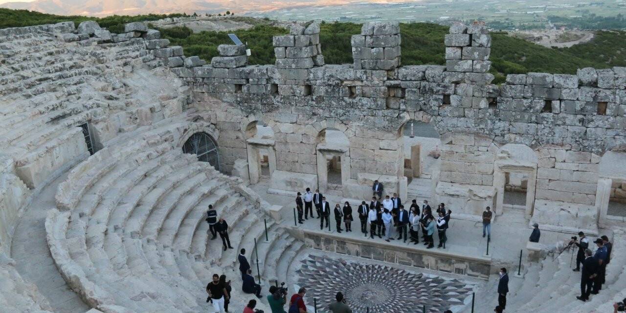 Bakan Kurum, Kibyra Antik Kenti’nde incelemelerde bulundu