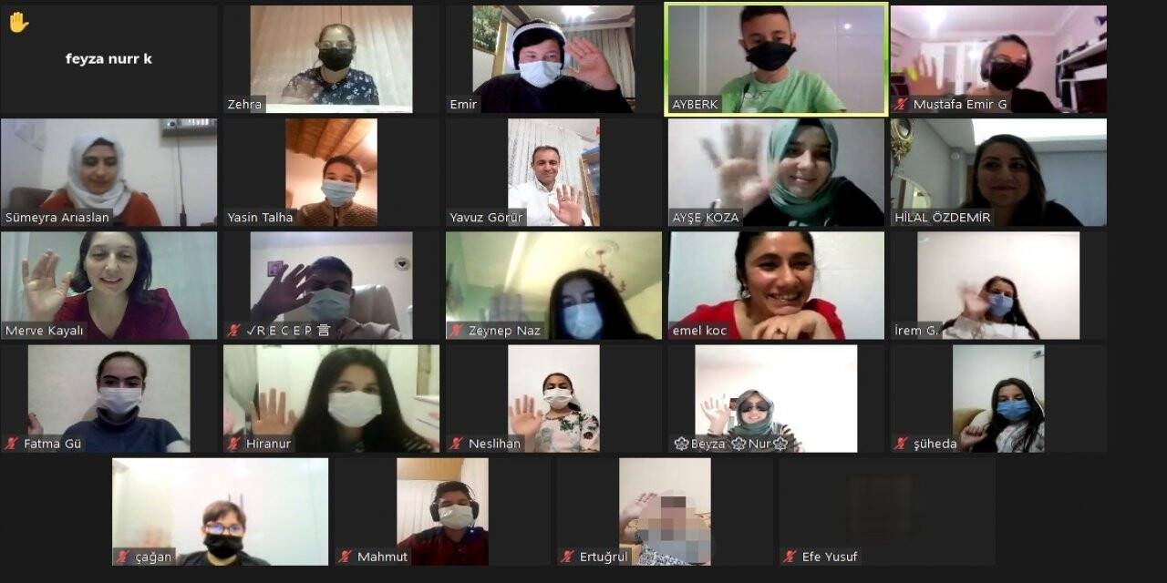 5 okul 5 öğretmen ve 25 öğrenciden 'Okul Evde Fen Her Yerde' projesi