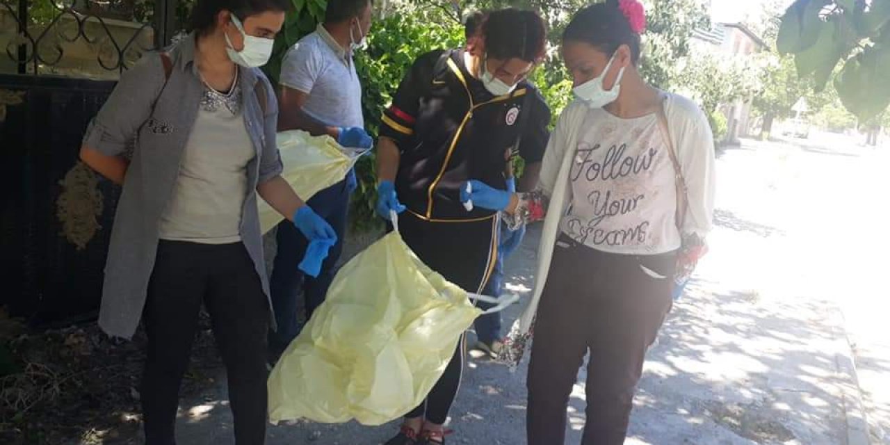 Seydişehir Halk Eğitim Merkezi öğrencileri ilçede çevre temizliği yaptı