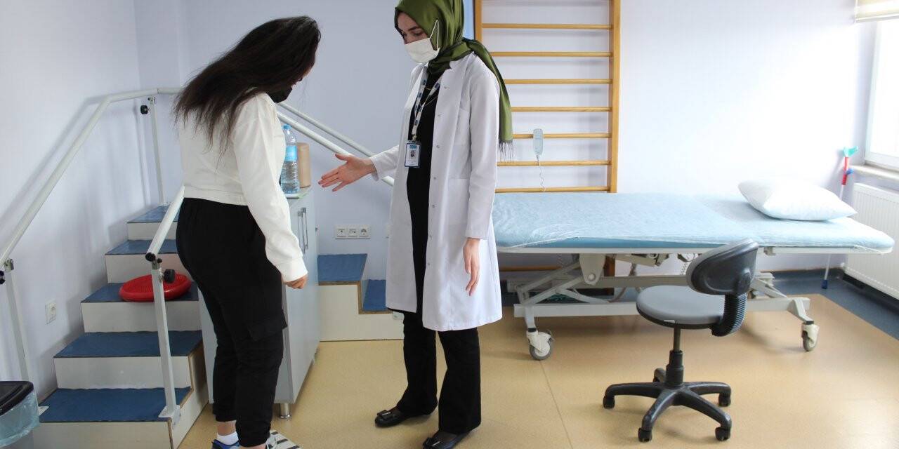 Genç Kızın Yeniden Yürüme Mucizesi