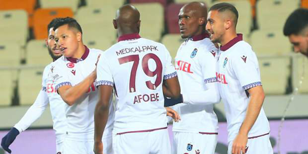 Trabzonspor'da 5 ayrılık resmen açıklandı!