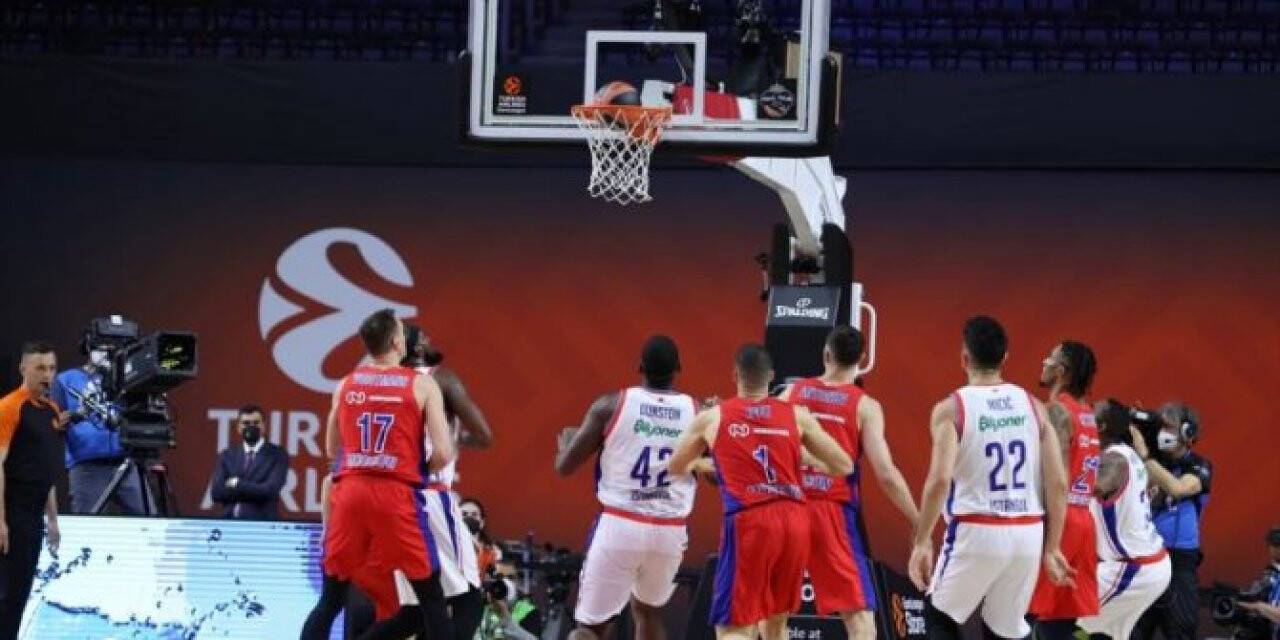 Anadolu Efes, Avrupa Ligi'nde finale yükseldi!