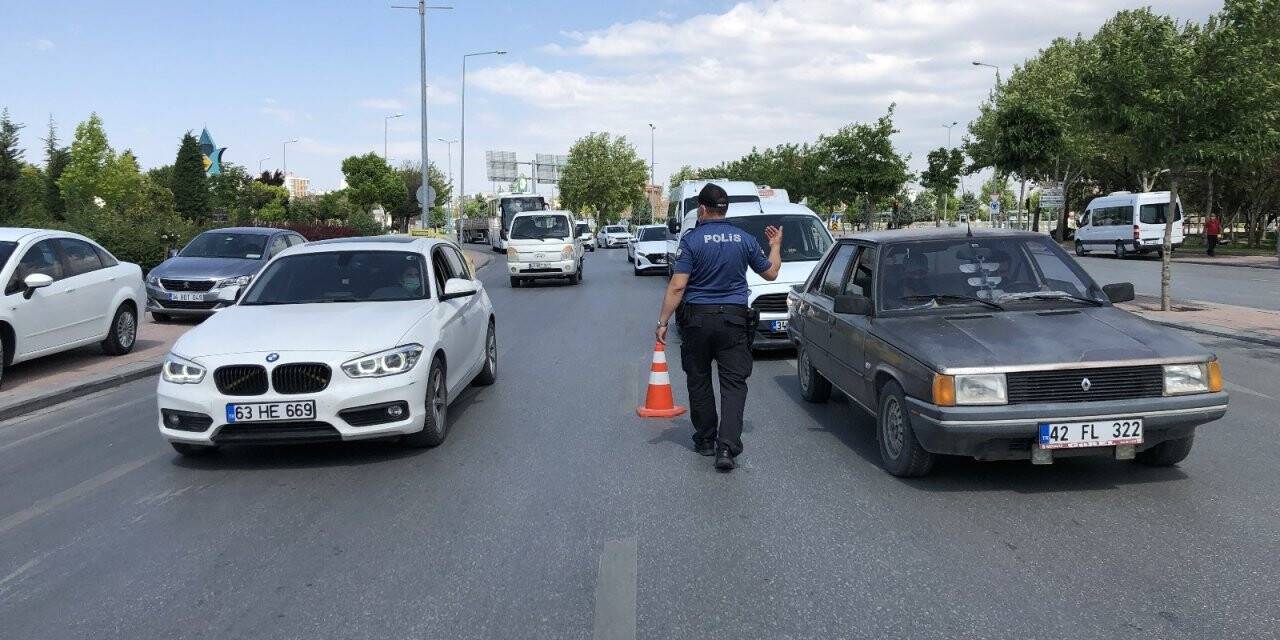 Konya’da polis denetimleri sürüyor