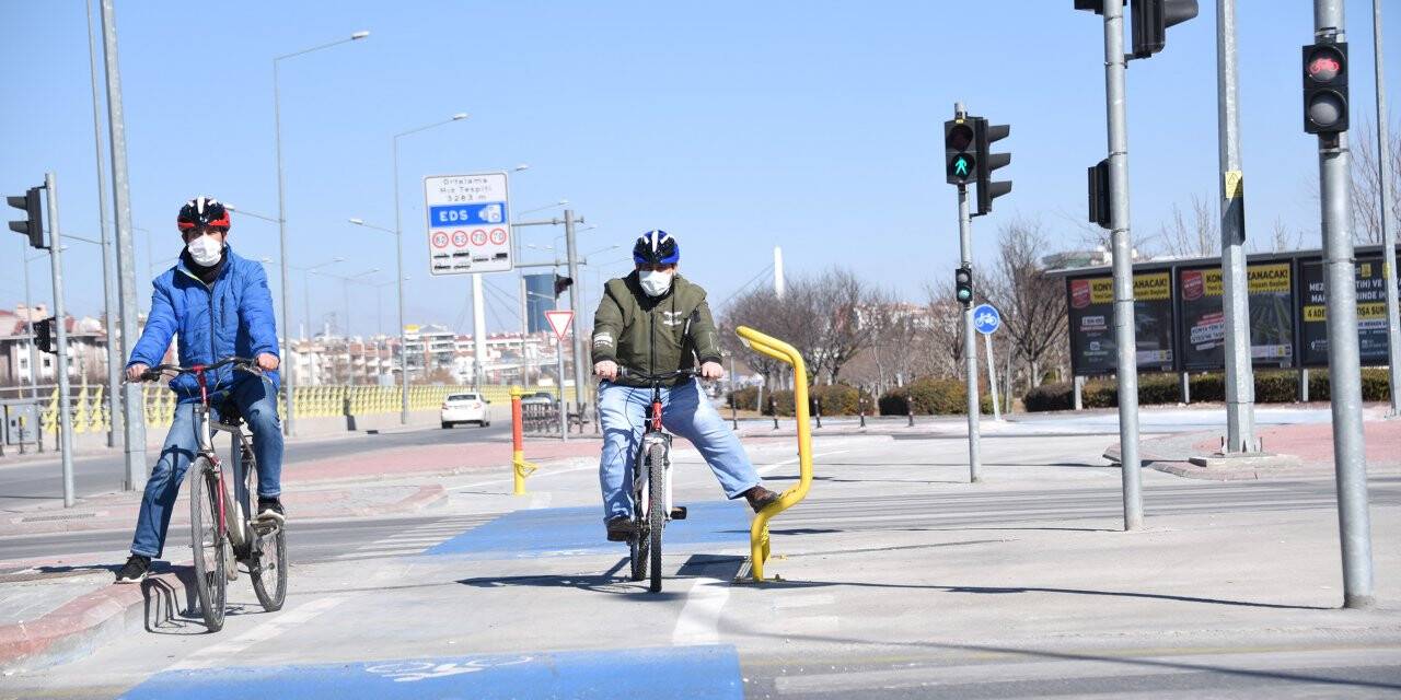 Avrupa'da Hollanda, Türkiye'de Konya