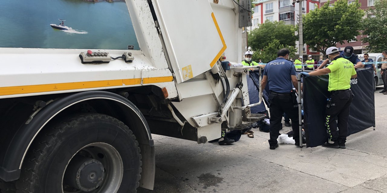 Konya'da çöp kamyonunun çarptığı yaya öldü